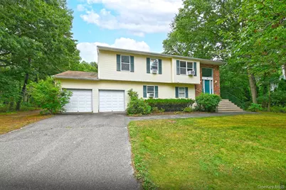 10 Woodbrook Circle, Holtsville, NY 11742 - Photo 2