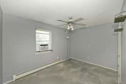 10 Woodbrook Circle, Holtsville, NY 11742 - Photo 22