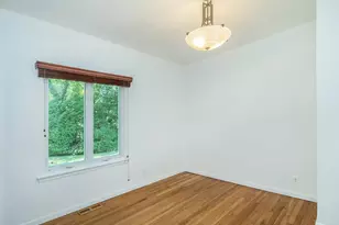 3 West Dr, Manhasset, NY 11030 - Photo 22