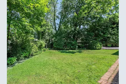 3 West Drive, Manhasset, NY 11030 - Photo 40