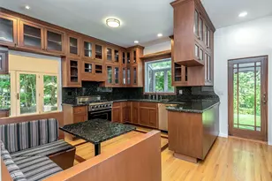 3 West Dr, Manhasset, NY 11030 - Photo 18
