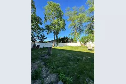 64 Sprague Avenue #Whole House, Amityville, NY 11701 - Photo 26