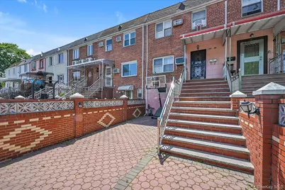 15052 76th Road, Kew Gardens, NY 11367 - Photo 2