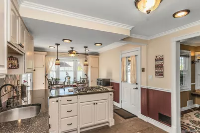 219 N Nassau Avenue, Massapequa, NY 11758 - Photo 12