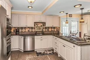 219 N Nassau Ave, Massapequa, NY 11758 - Photo 10