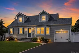 219 N Nassau Ave, Massapequa, NY 11758 - Photo 2
