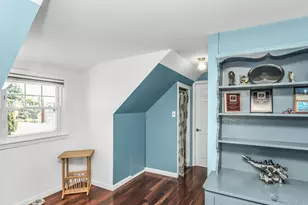 219 N Nassau Ave, Massapequa, NY 11758 - Photo 26