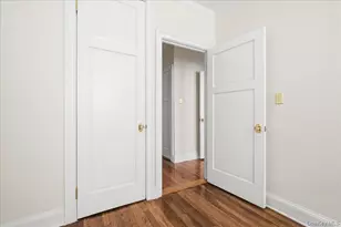 68-11 Clyde St, Forest Hills, NY 11375 - Photo 28