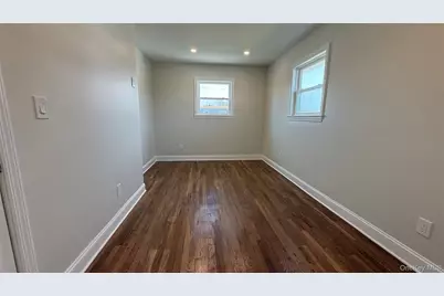 211 4th Avenue, West Babylon, NY 11704 - Photo 12