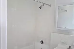855 E 178th St, Bronx, NY 10460 - Photo 10