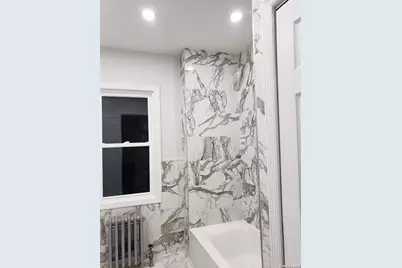 131-02 107th Avenue, Richmond Hill, NY 11419 - Photo 14