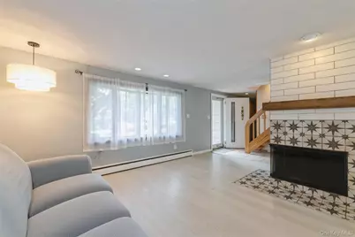 28 Campus Lane, Ronkonkoma, NY 11779 - Photo 10