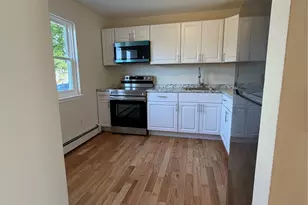 502 Harbor View Ct, Beacon, NY 12508 - Photo 2