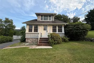 29 Ramapo Rd, Garnerville, NY 10923 - Photo 2