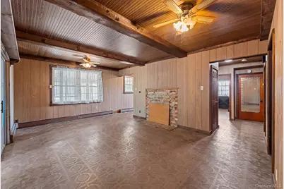141 Harbor Beach Road, Mount Sinai, NY 11766 - Photo 10