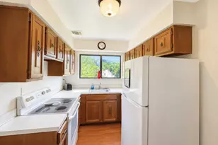 376 Richard Ct, Pomona, NY 10970 - Photo 10