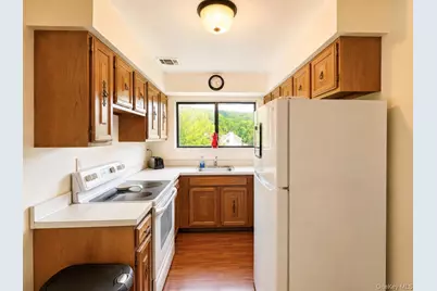 376 Richard Court, Pomona, NY 10970 - Photo 10