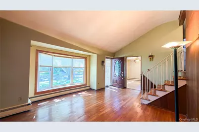 64 Grand Avenue, Lindenhurst, NY 11757 - Photo 8