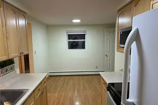 182 Crystal Brook Hollow Rd, Port Jefferson Station, NY 11776 - Photo 6