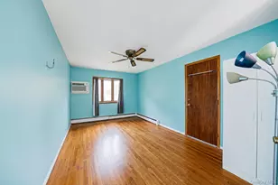 128 Avenue B, Holbrook, NY 11741 - Photo 22