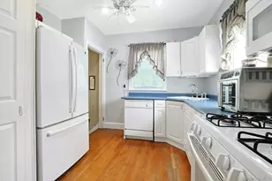 65 Laurel Pl, Thornwood, NY 10594 - Photo 12
