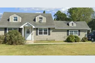 95 Carlls Path, North Babylon, NY 11703 - Photo 1