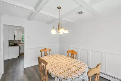 23 Carpenter Lane, Hauppauge, NY 11788 - Photo 6