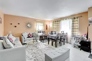 36 Suffern Ln, Garnerville, NY 10923 - Photo 4