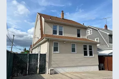 131-02 107th Avenue, Richmond Hill, NY 11419 - Photo 2