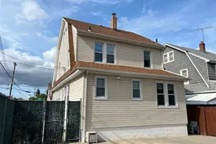 131-02 107th Ave, Richmond Hill, NY 11419 - Photo 2