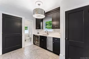 211 Strawtown Rd, West Nyack, NY 10994 - Photo 22