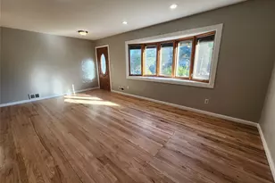 373 Ehrhardt Rd, Pearl River, NY 10965 - Photo 2
