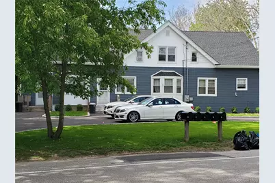 37 Maplewood Road #4, Huntington Station, NY 11746 - Photo 8