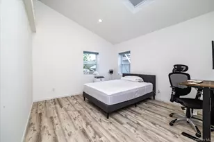 537 E Broadway, Long Beach, NY 11561 - Photo 10