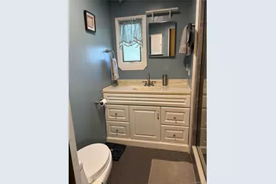 525/158 Riverleigh Avenue, Riverhead, NY 11901 - Photo 6