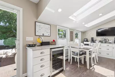 11 Barbara Road, Ronkonkoma, NY 11779 - Photo 6