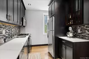 90 Bryant Ave, White Plains, NY 10605 - Photo 8