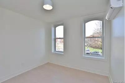 85 Broadway #3, Kingston, NY 12401 - Photo 6