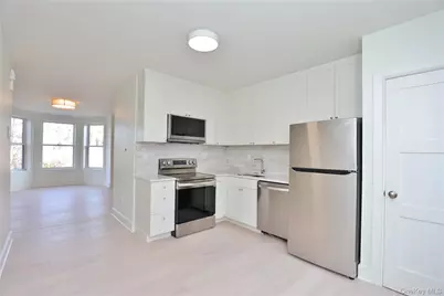 85 Broadway #3, Kingston, NY 12401 - Photo 2