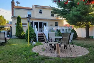 152 Norfeld Blvd, Elmont, NY 11003 - Photo 10