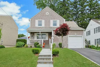 84 Lawrence Place, New Rochelle, NY 10801 - Photo 1