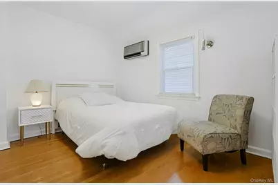 84 Lawrence Place, New Rochelle, NY 10801 - Photo 18