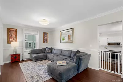 315 Maple Avenue, Mamaroneck, NY 10543 - Photo 8