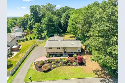 84 Deltic Road, New City, NY 10956 - Photo 2
