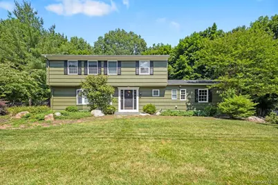 21 Ardsley Drive, New City, NY 10956 - Photo 1