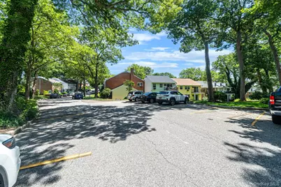 1005 Towne House Village, Islandia, NY 11749 - Photo 12