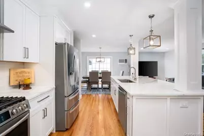 22 Babylon Drive, Sound Beach, NY 11789 - Photo 6