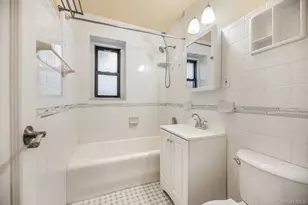 42 Barker Ave, White Plains, NY 10601 - Photo 14