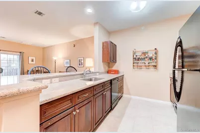 943 Tower Ridge Circle, Middletown, NY 10941 - Photo 2