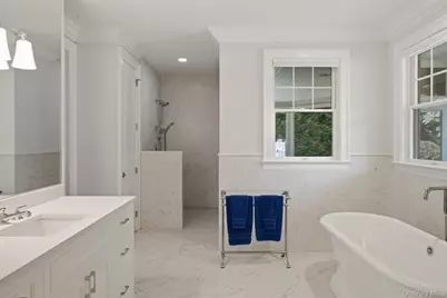 19 Cedarfield Lane, Westhampton, NY 11977 - Photo 22